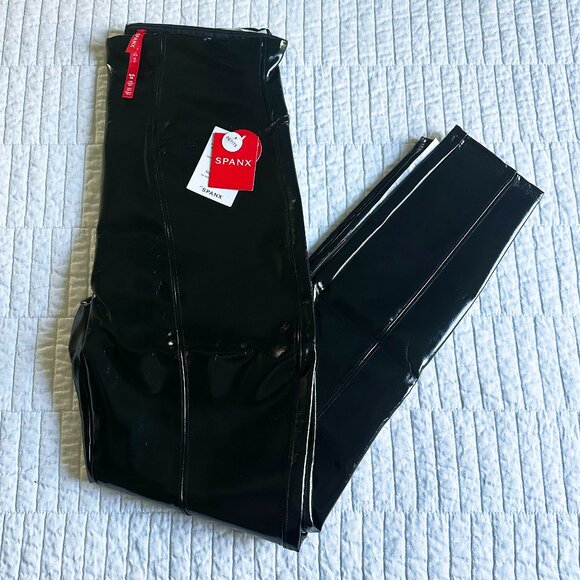 Spanx Faux Patent Leather Leggings in Classic Black - Picture 1 of 3